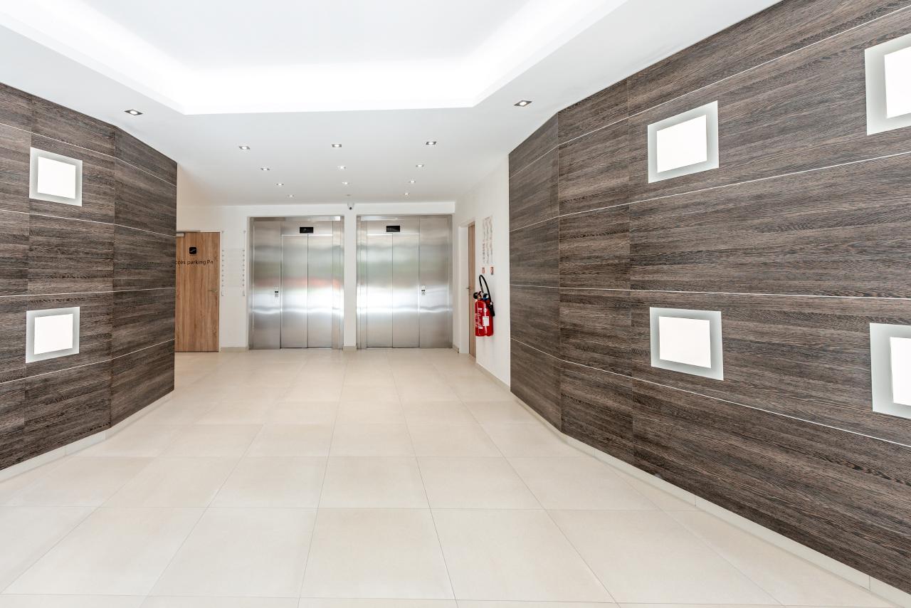 Bureau Biot 1738m² Location bureau Biot Alpes-Maritimes OLBUR2420232 4